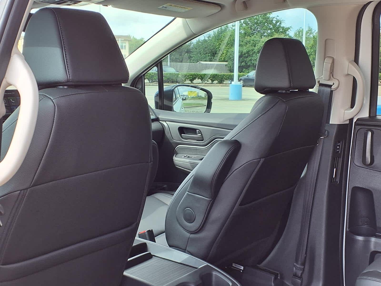 Thumbnail: 2026 Honda Odyssey - 11