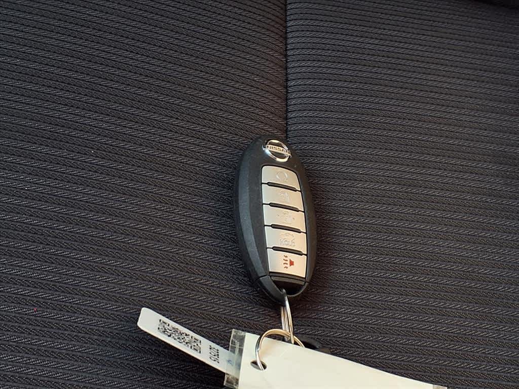 Thumbnail: 2023 Nissan Sentra - 24