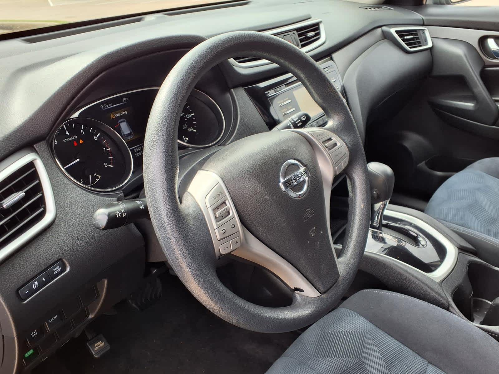 Thumbnail: 2016 Nissan Rogue - 2