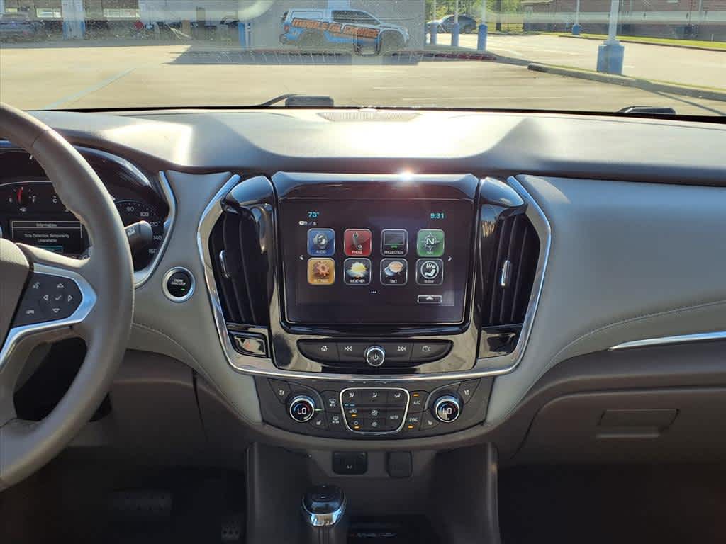 Thumbnail: 2018 Chevrolet Traverse - 15