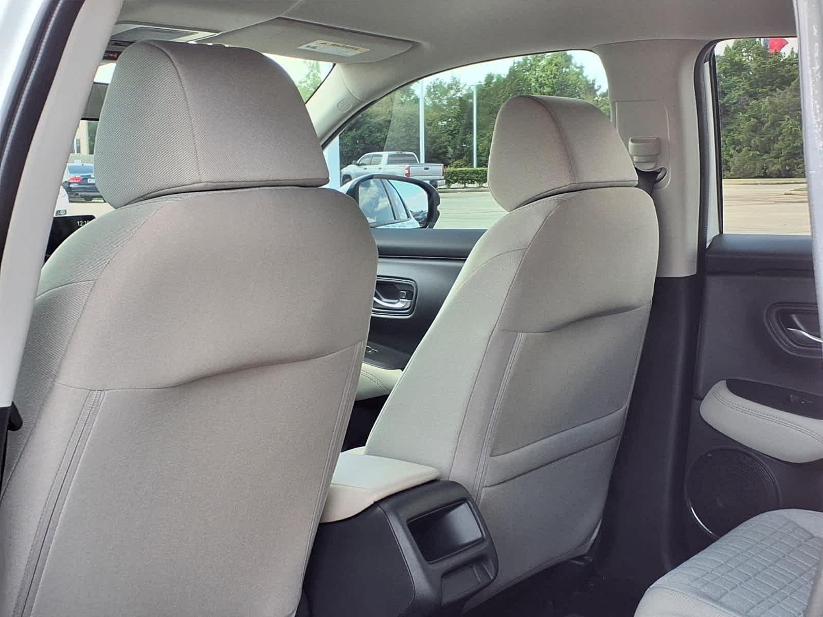 Thumbnail: 2027 Honda HR-V - 11
