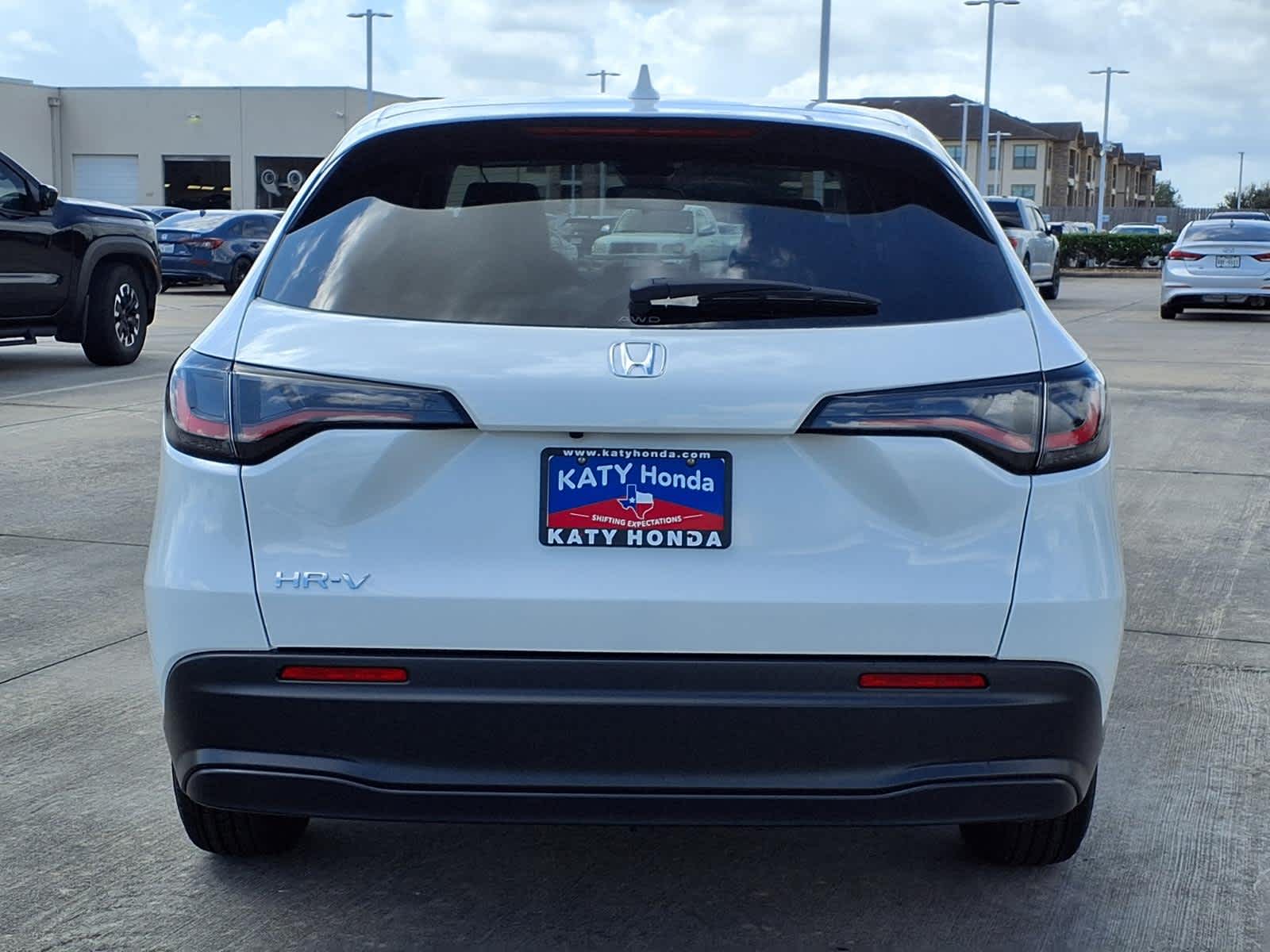 Thumbnail: 2027 Honda HR-V - 5