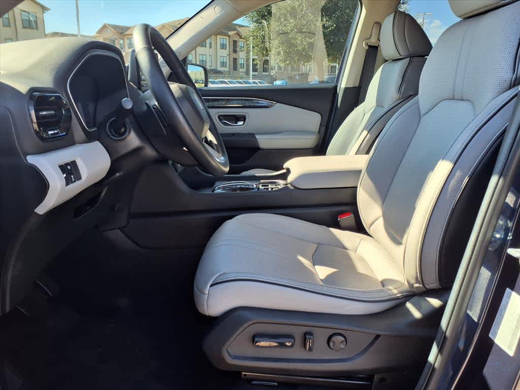 Thumbnail: 2025 Honda Pilot - 11