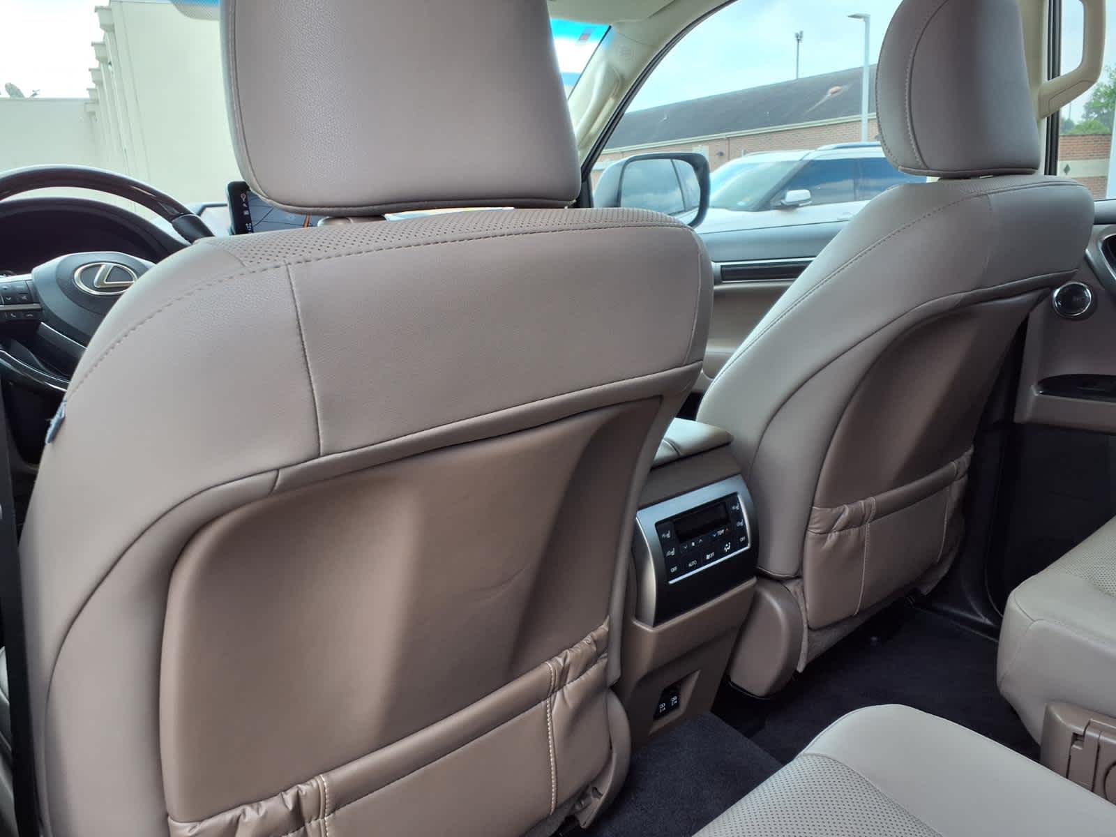 Thumbnail: 2023 Lexus GX - 10