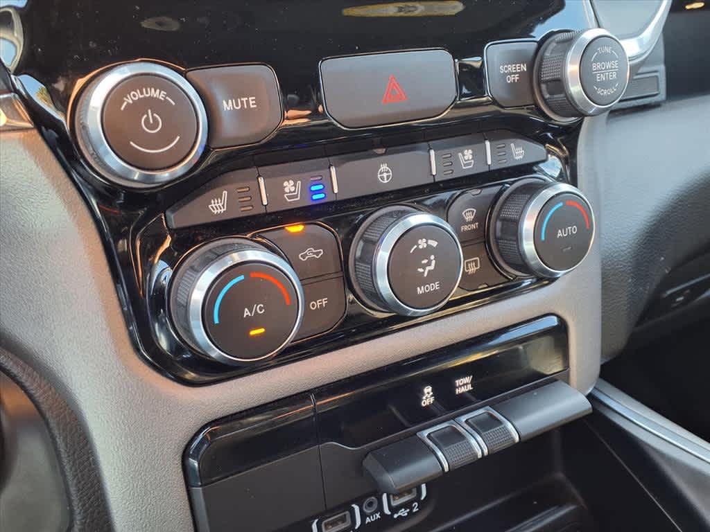 Thumbnail: 2024 RAM 1500 - 18