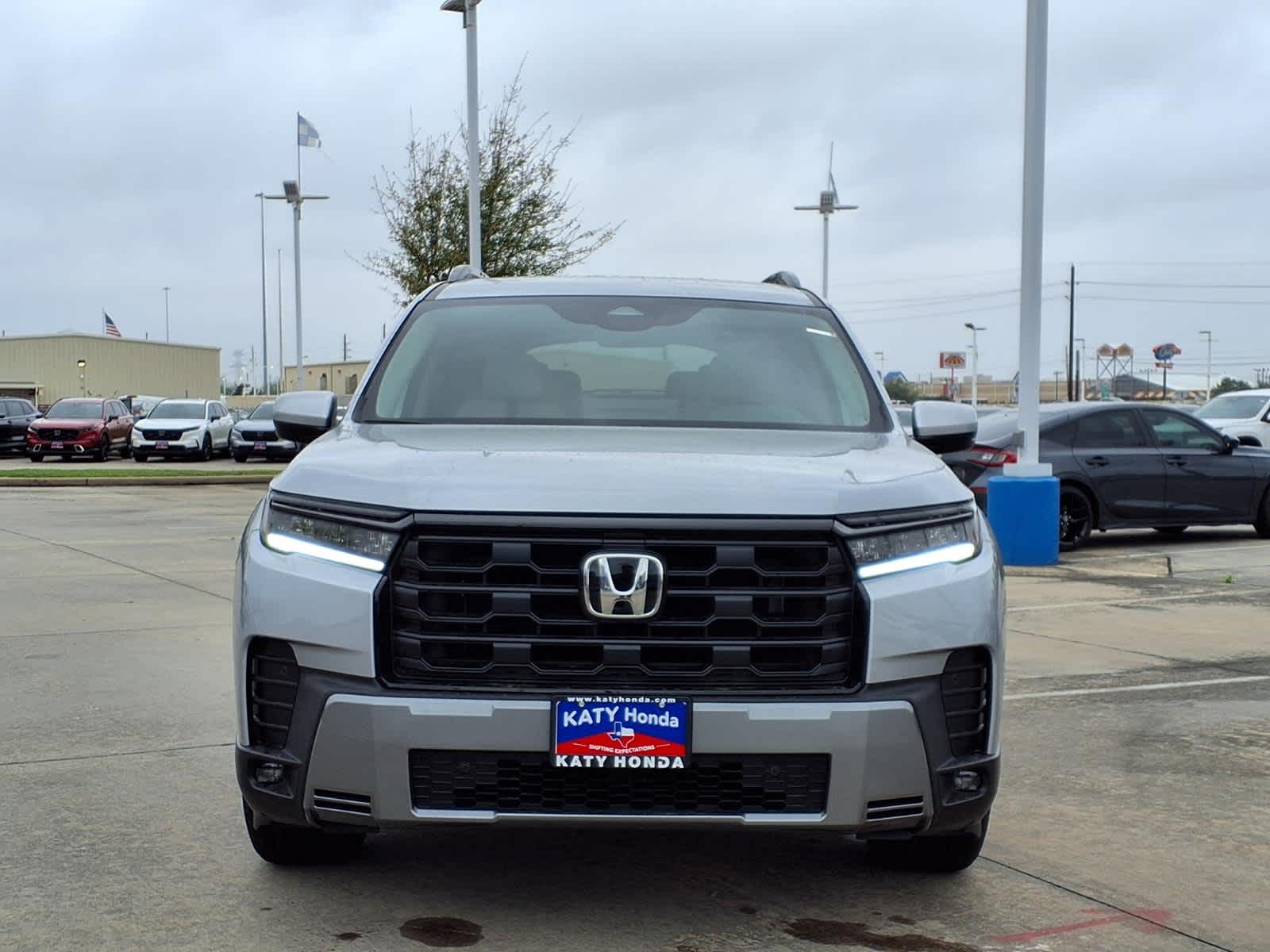 Thumbnail: 2026 Honda Pilot - 3