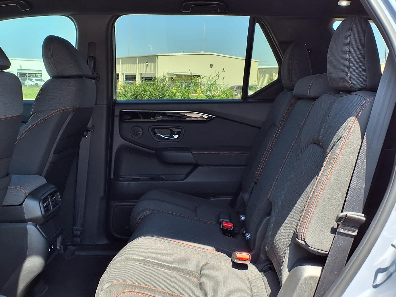 Thumbnail: 2026 Honda Pilot - 12