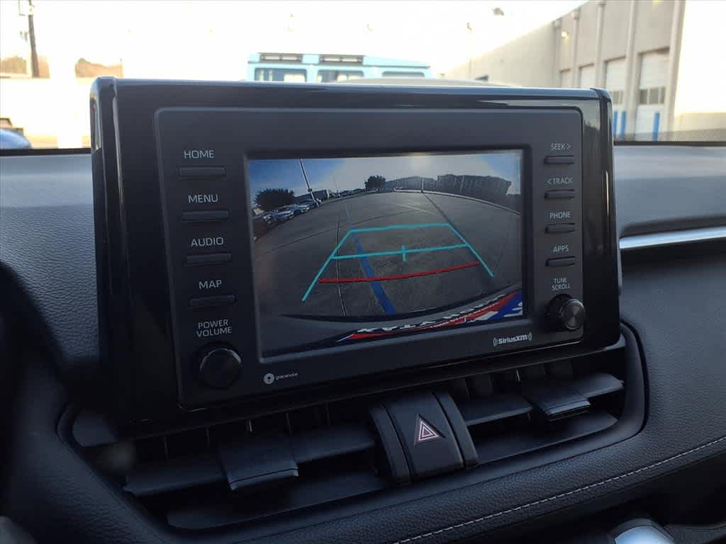 Thumbnail: 2022 Toyota RAV4 - 22