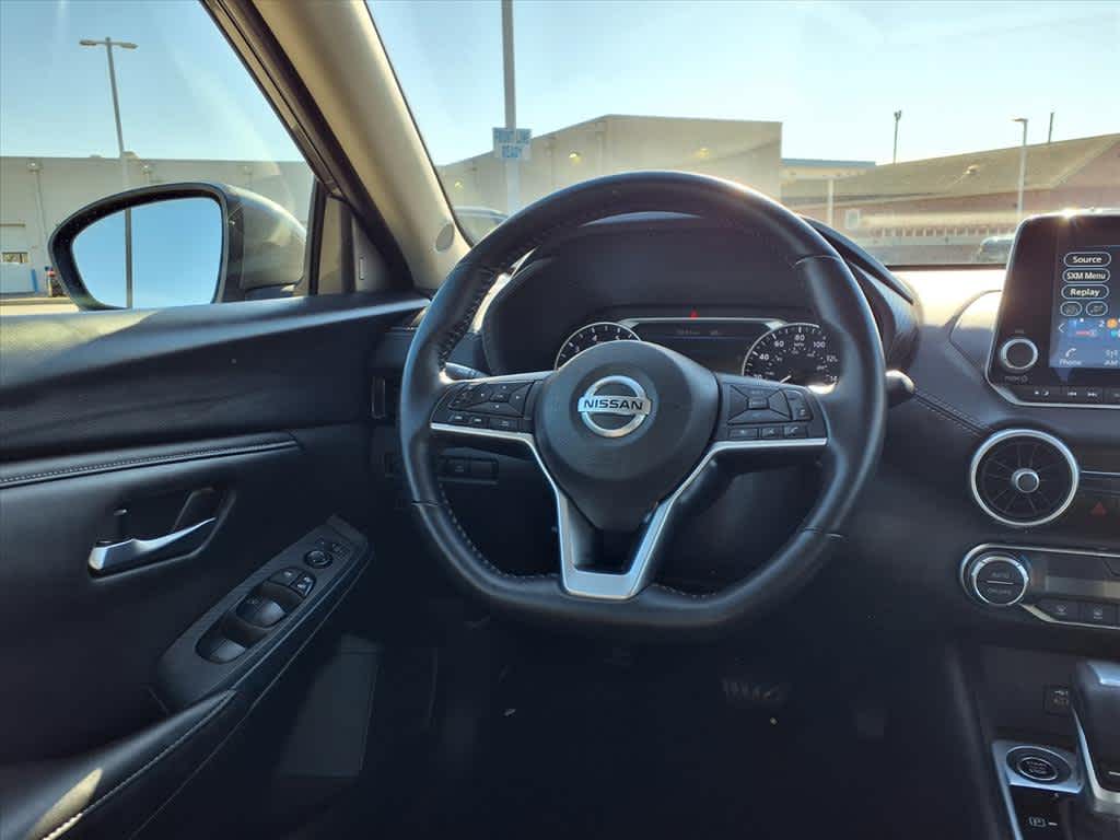 Thumbnail: 2023 Nissan Sentra - 17