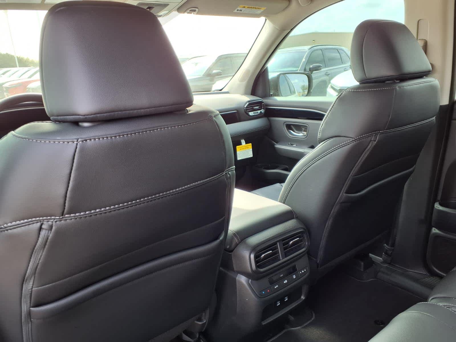 Thumbnail: 2026 Honda Pilot - 12