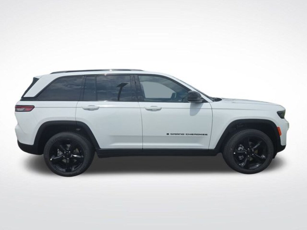 New 2025 Jeep Grand Cherokee Altitude X SUV