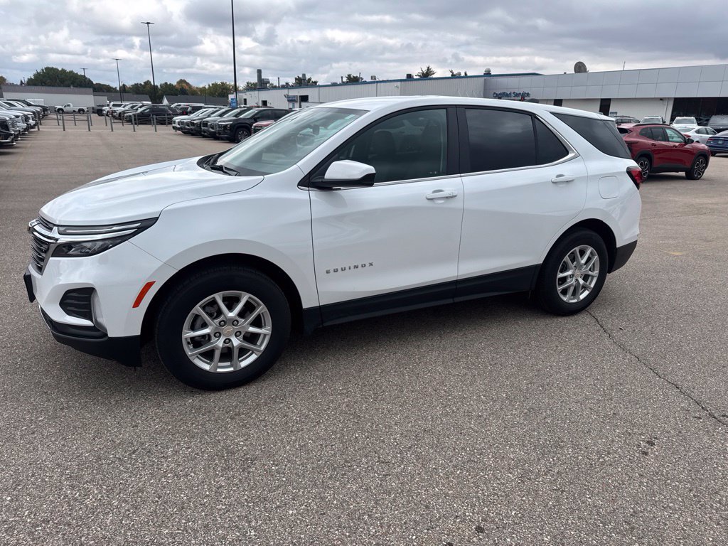 Used 2024 Chevrolet Equinox LT SUV