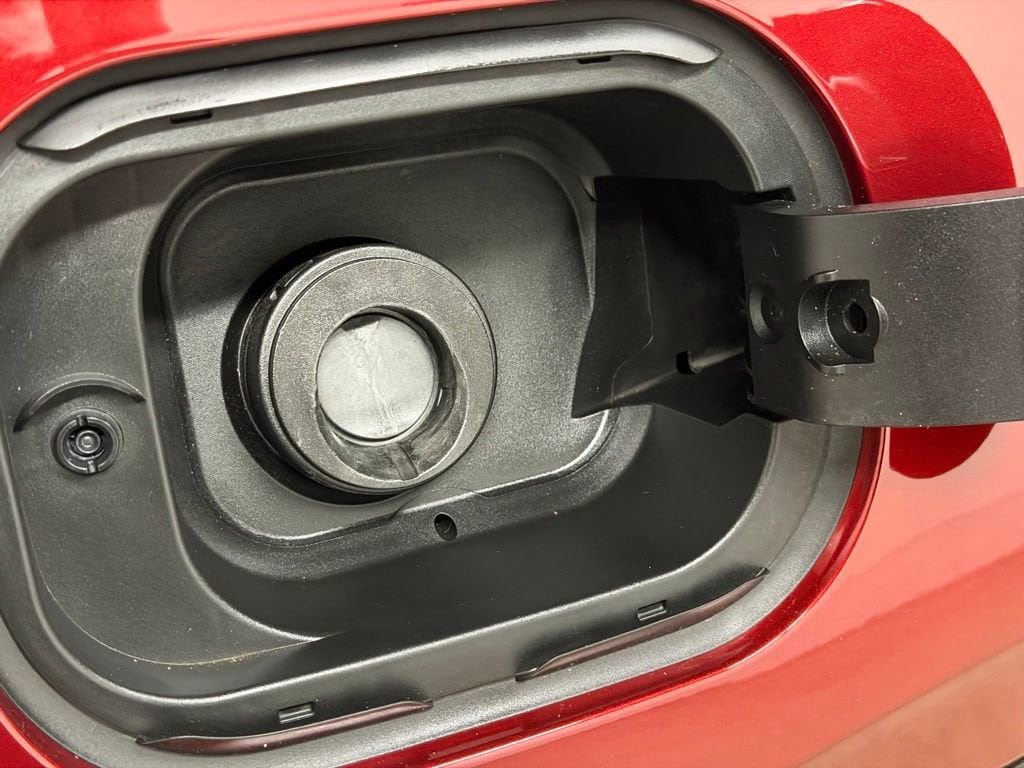 2023 Buick Envision Essence - Photo 18