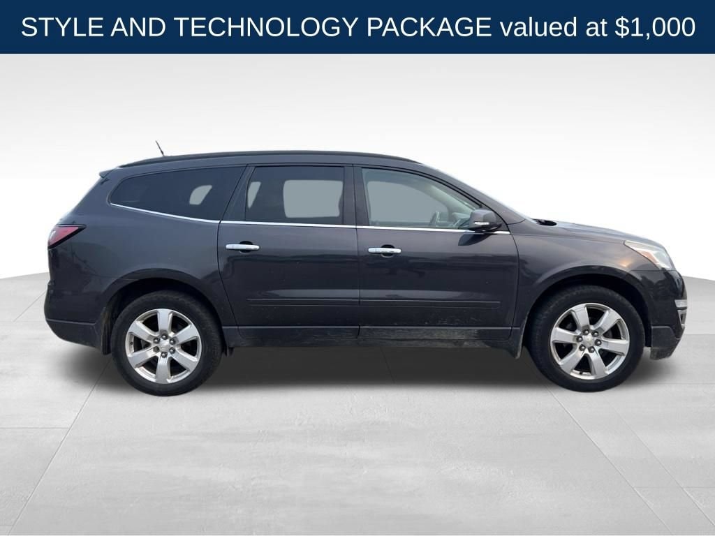 Used 2016 Chevrolet Traverse LT SUV