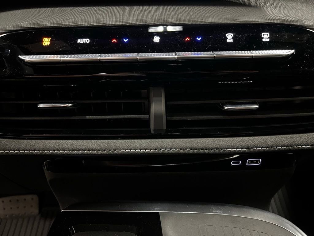2026 Buick Enclave Sport Touring - Photo 21