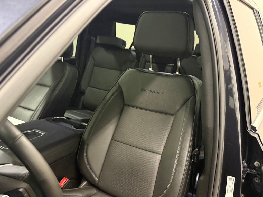 2023 GMC Yukon XL Denali - Photo 46