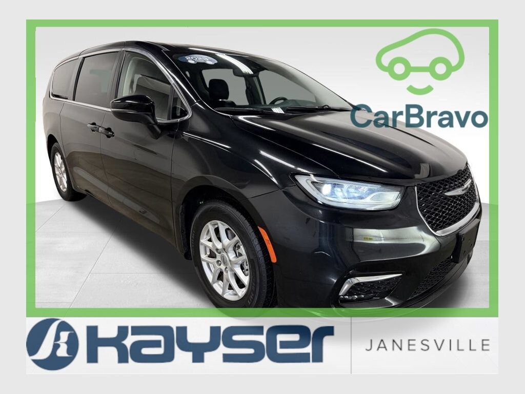 Used 2023 Chrysler Pacifica Touring L Van Passenger Van