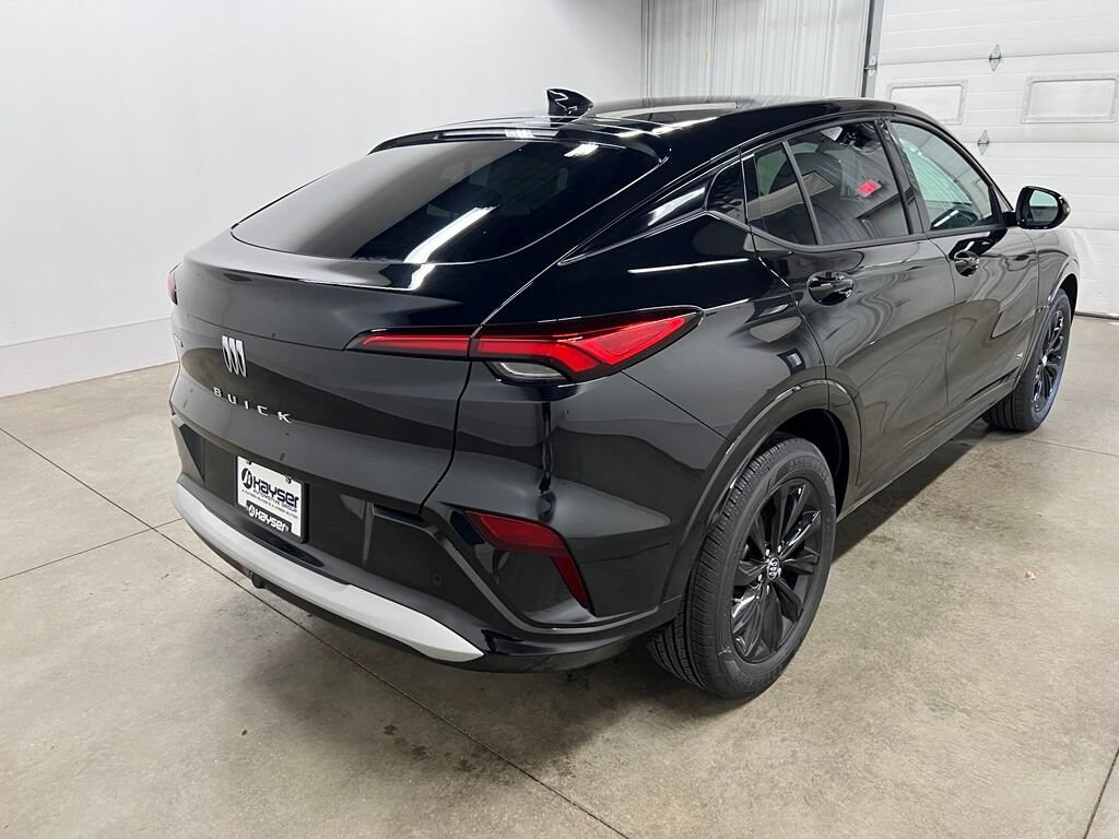 New 2026 Buick Envista Sport Touring SUV