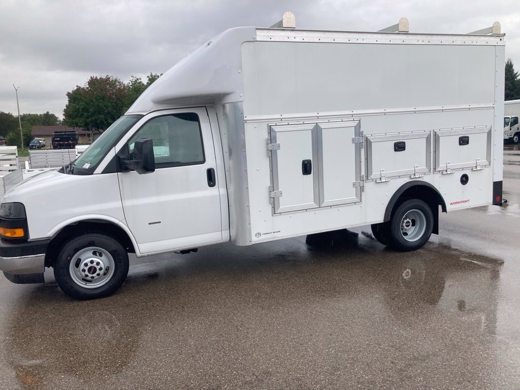 GMC Savana Cutaway 3500