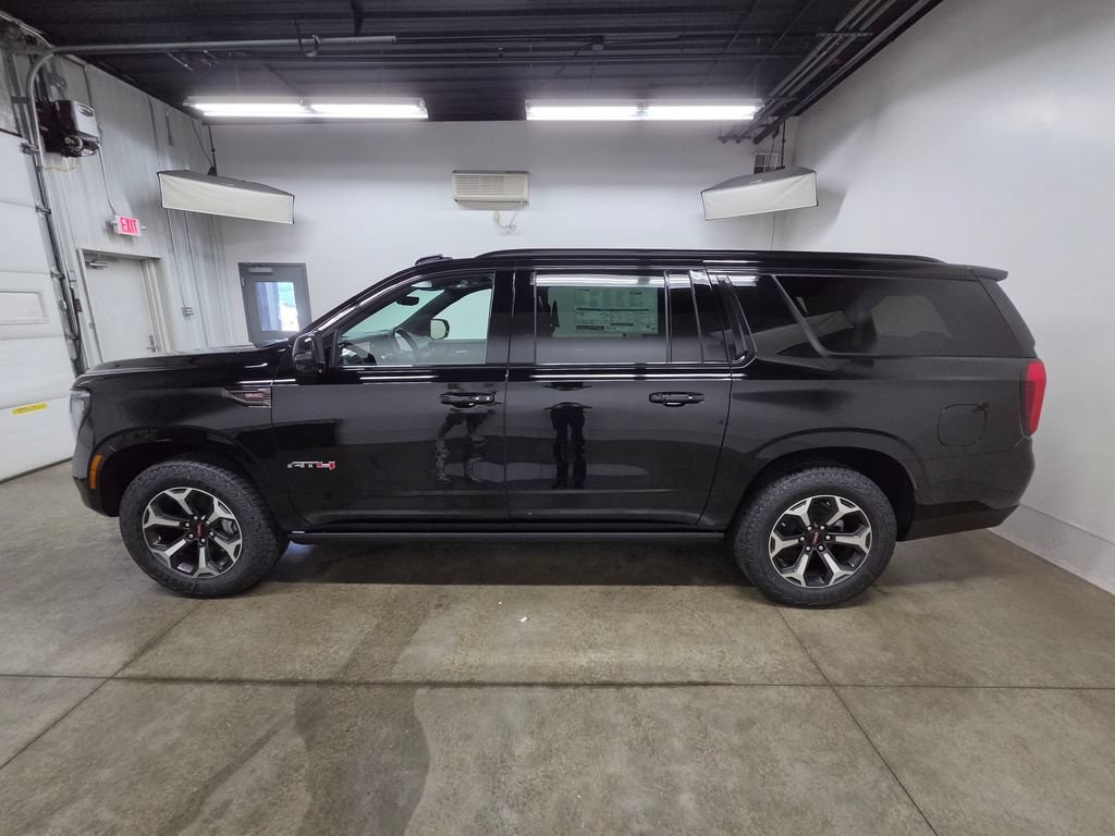 2026 GMC Yukon XL AT4 Ultimate - Photo 6