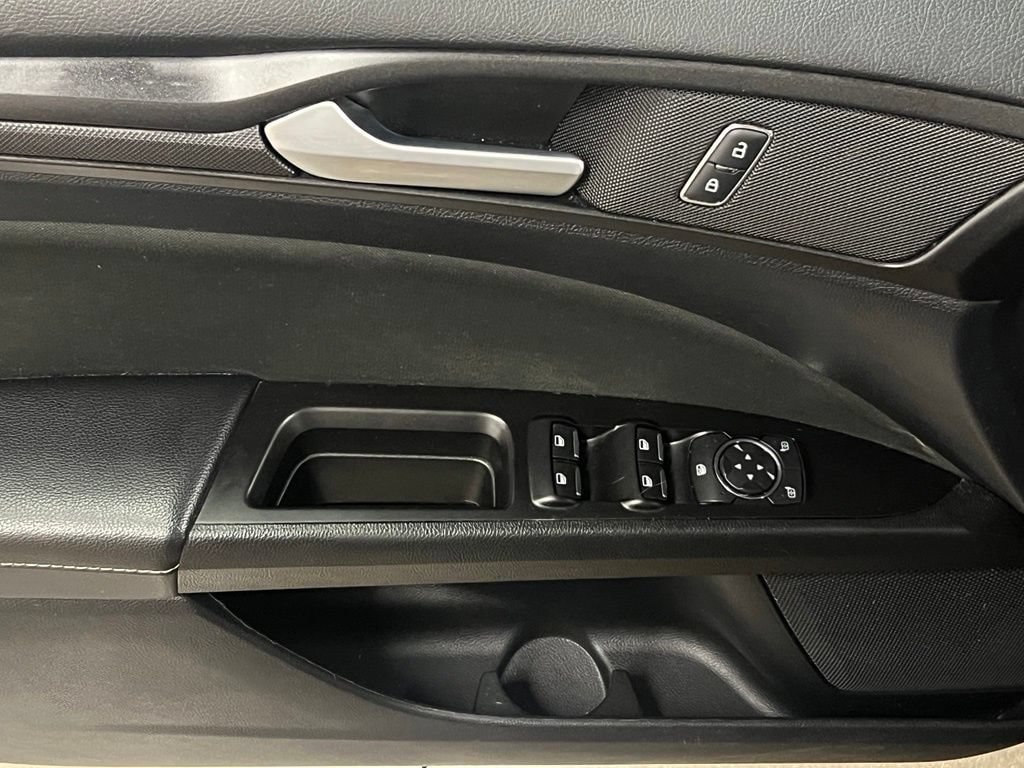 2018 Ford Fusion SE - Photo 15