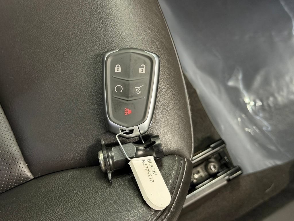 2024 Cadillac XT6 Sport - Photo 31