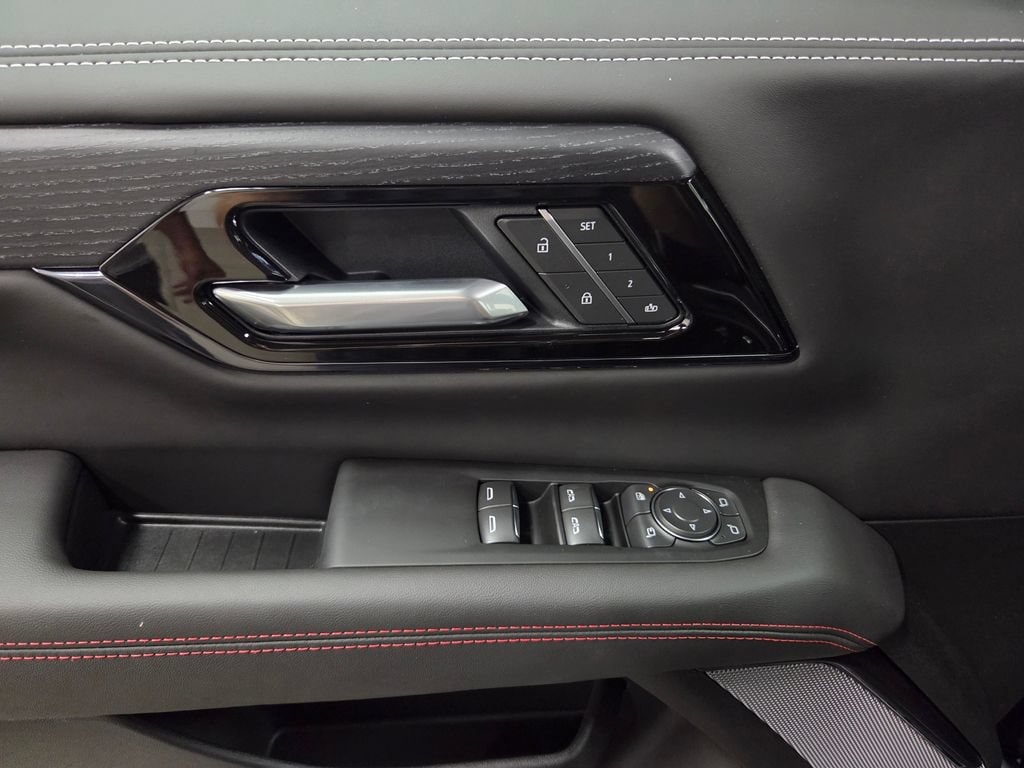 2026 GMC Yukon XL AT4 Ultimate - Photo 15