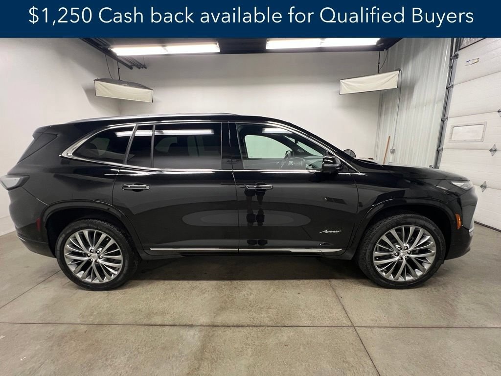 New 2026 Buick Enclave Avenir SUV