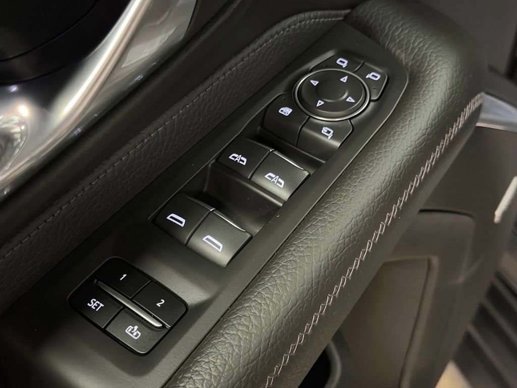 2023 GMC Yukon XL Denali - Photo 35