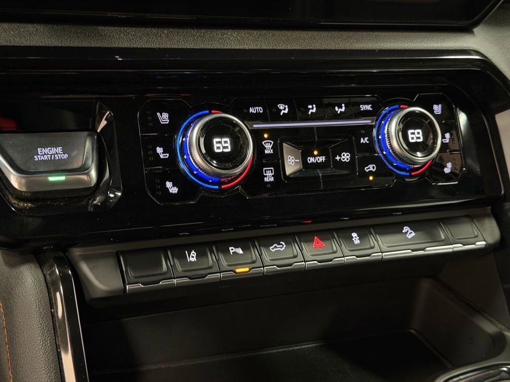 2025 GMC Sierra 2500HD AT4 - Photo 42