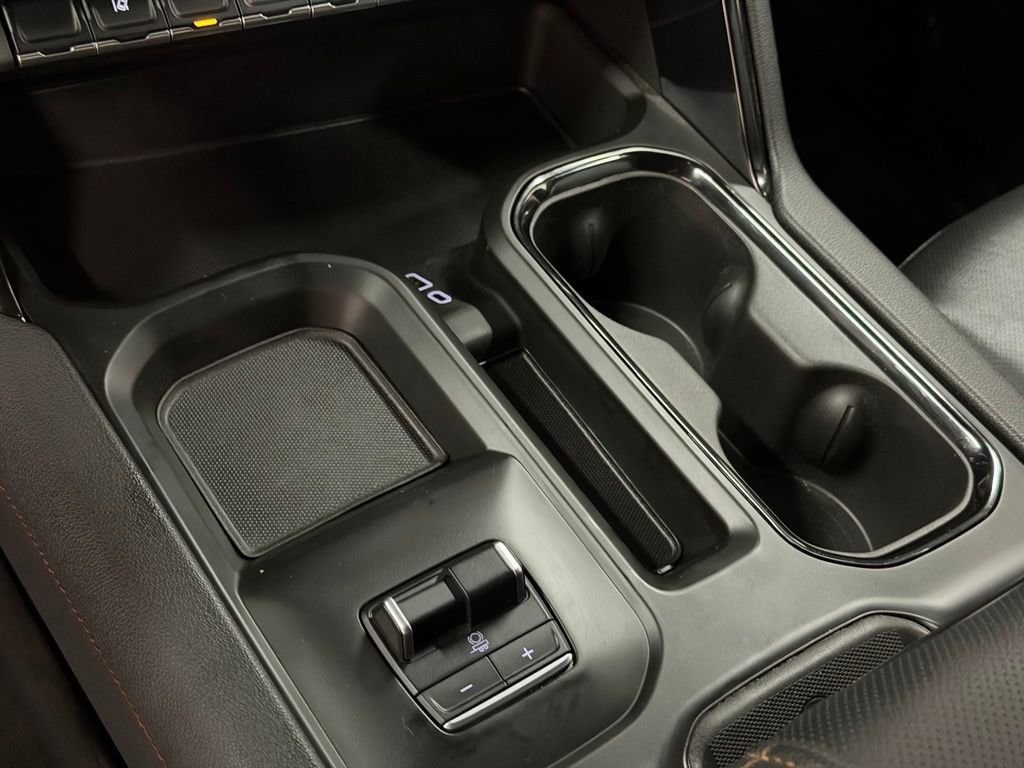 2025 GMC Sierra 2500HD AT4 - Photo 43