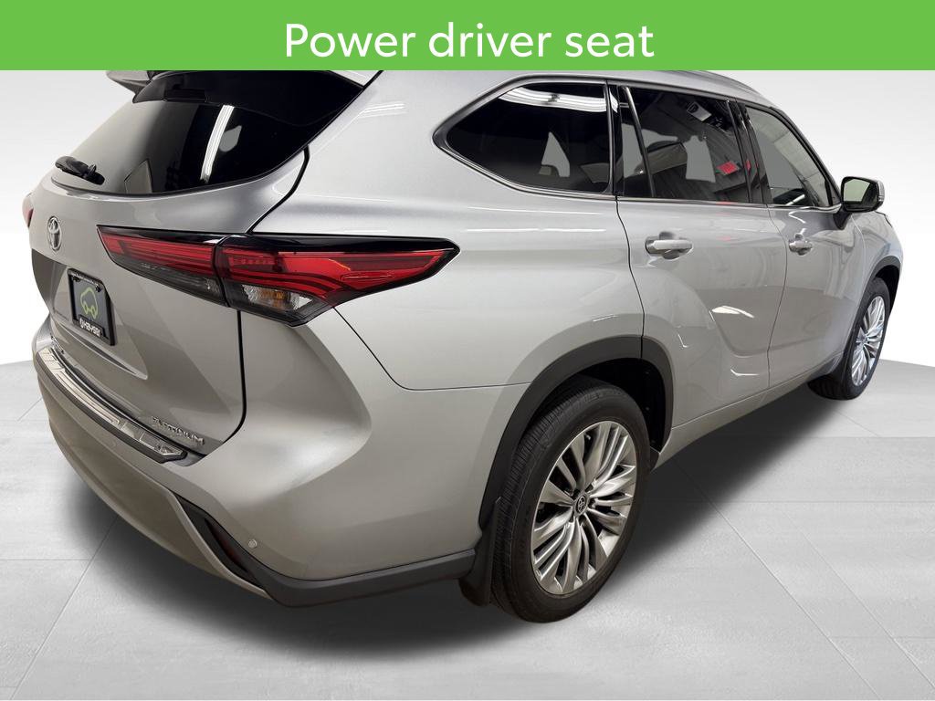 2022 Toyota Highlander Limited - Photo 9