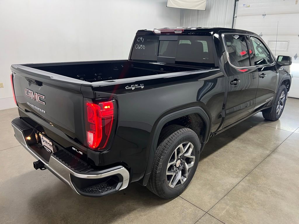 2026 GMC Sierra 1500 SLE - Photo 6