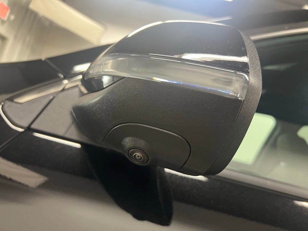 2026 GMC Acadia Elevation - Photo 14