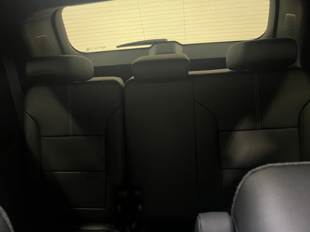 2026 GMC Acadia Elevation - Photo 29