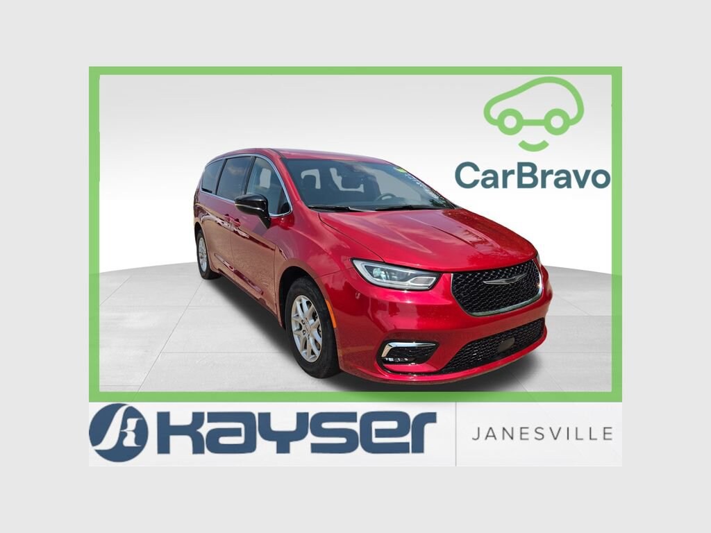 Used 2025 Chrysler Pacifica Select Van Passenger Van