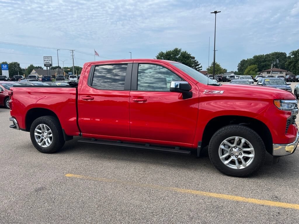 Used 2022 Chevrolet Silverado 1500 LT Truck