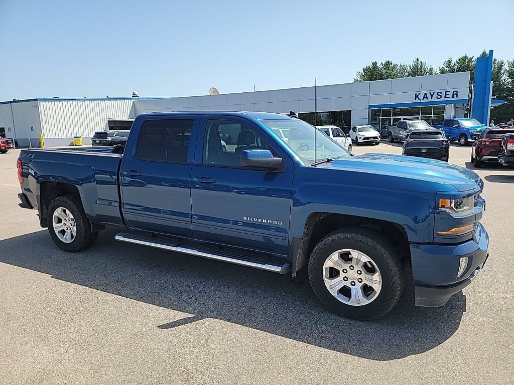 Used 2018 Chevrolet Silverado 1500 LT Truck Crew Cab