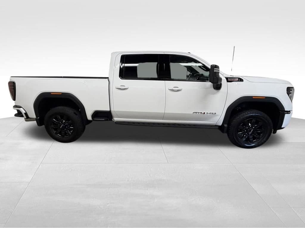 2025 GMC Sierra 2500HD AT4 - Photo 12