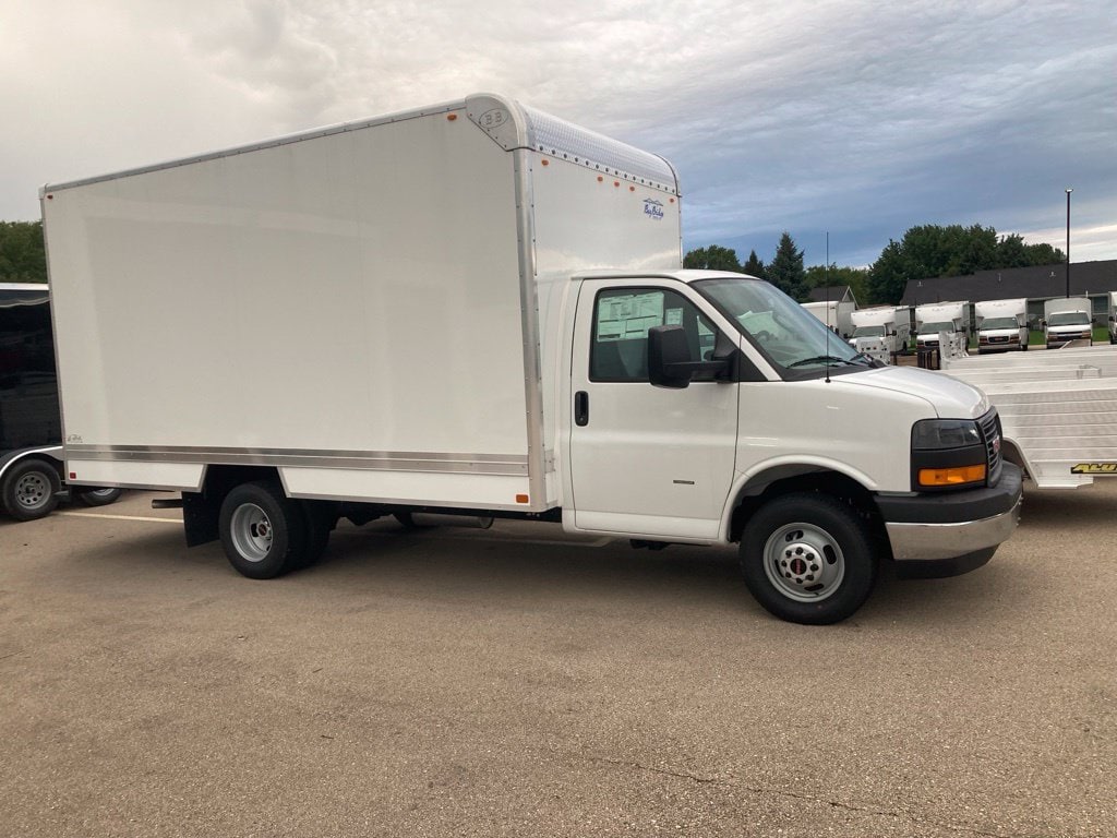 2026 GMC Savana Cutaway Work Van