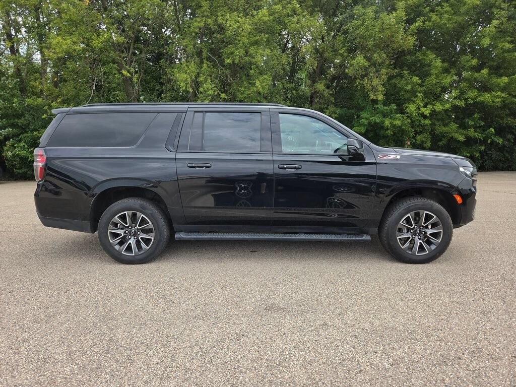 Used 2024 Chevrolet Suburban Z71 SUV