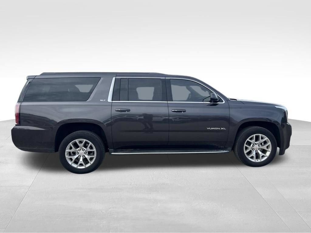 Used 2017 GMC Yukon XL SLT SUV
