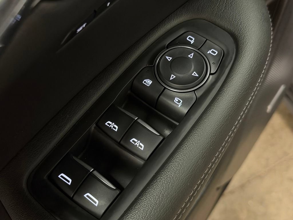 2024 Cadillac XT6 Sport - Photo 34