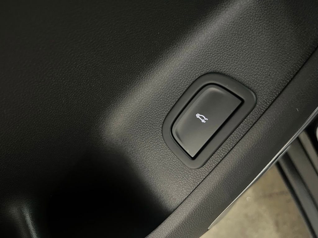 2026 GMC Acadia Elevation - Photo 31