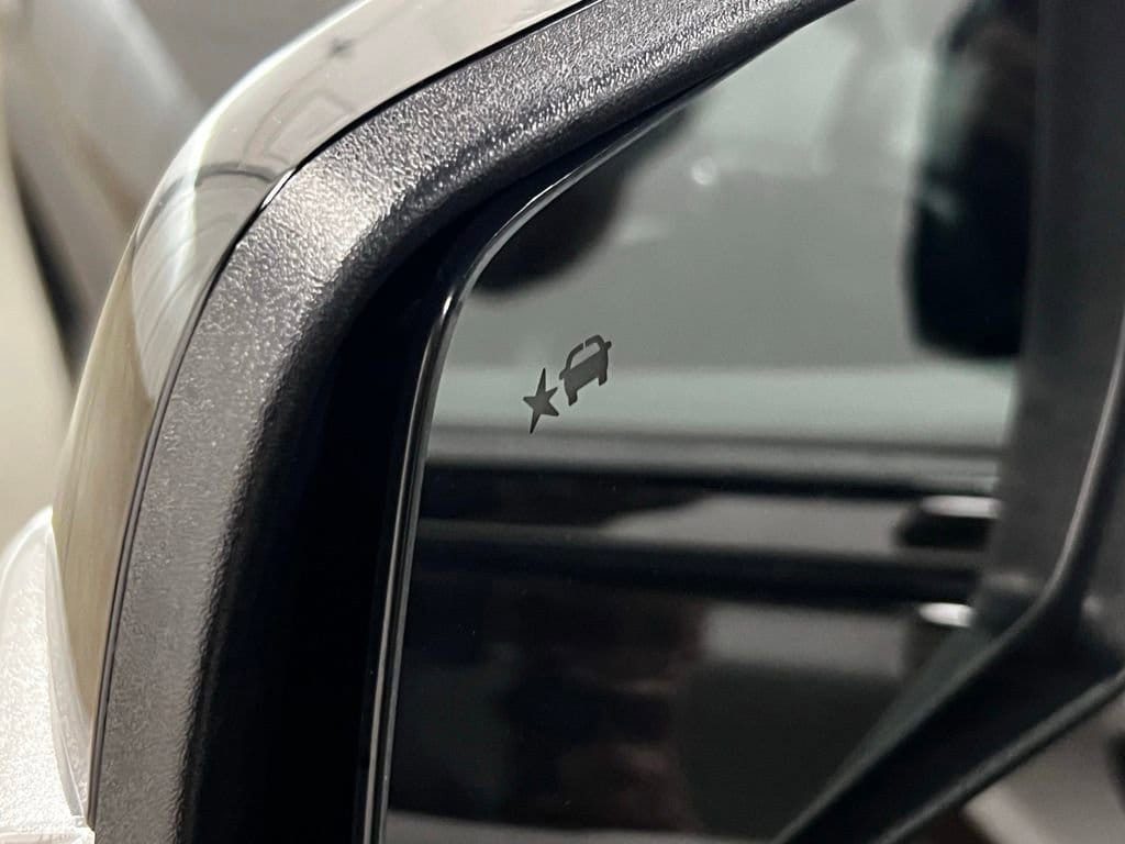 2023 GMC Acadia AT4 - Photo 14