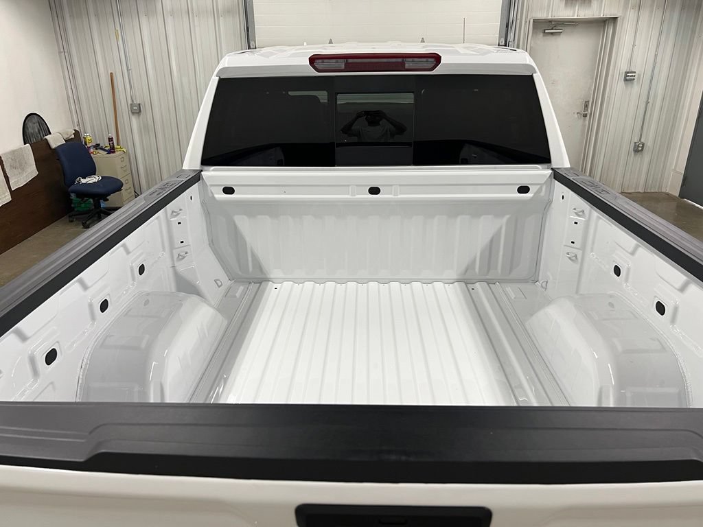 2026 GMC Sierra 1500 SLT - Photo 5