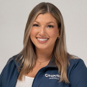 Staff member Maddie Scalissi from ID_d1017b