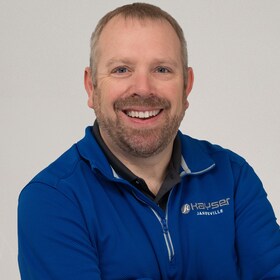 Staff member Dan Saunders from ID_d52666