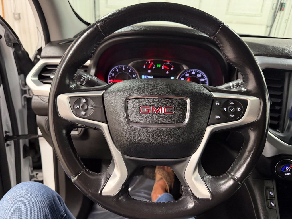 2019 GMC Acadia SLT-1 - Photo 39