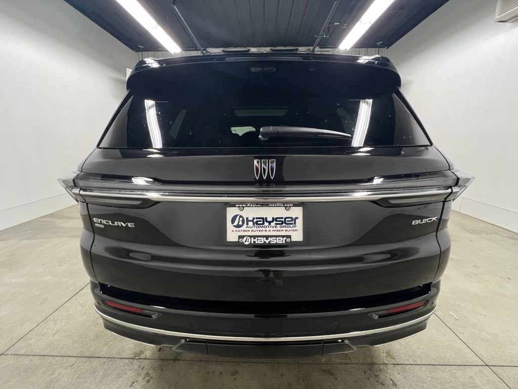 New 2026 Buick Enclave Avenir SUV